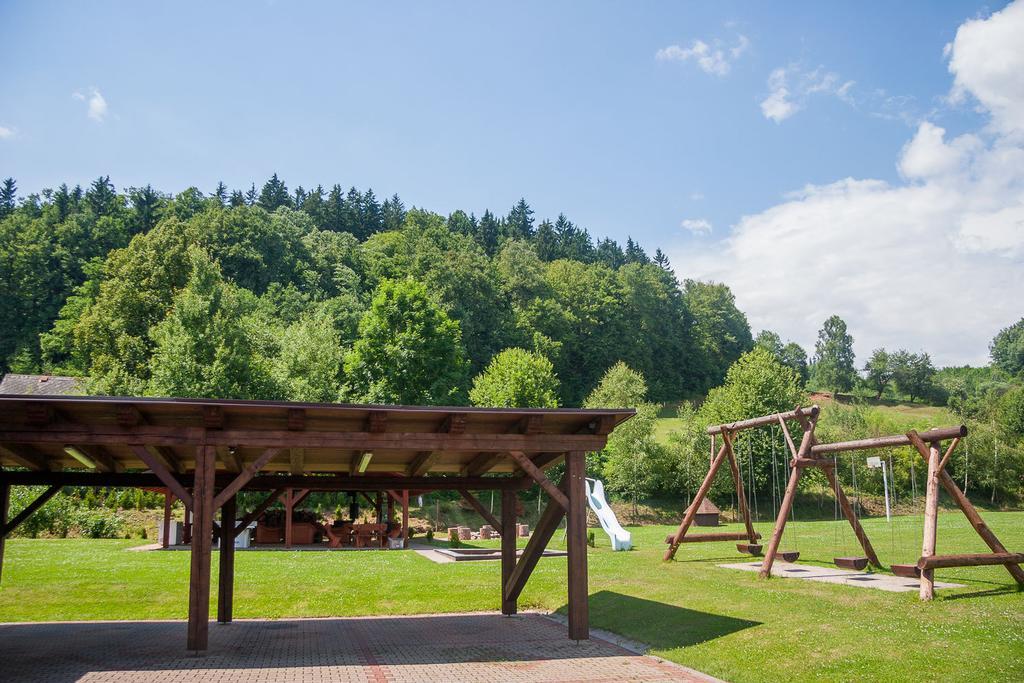 Penzion K Rudník エクステリア 写真